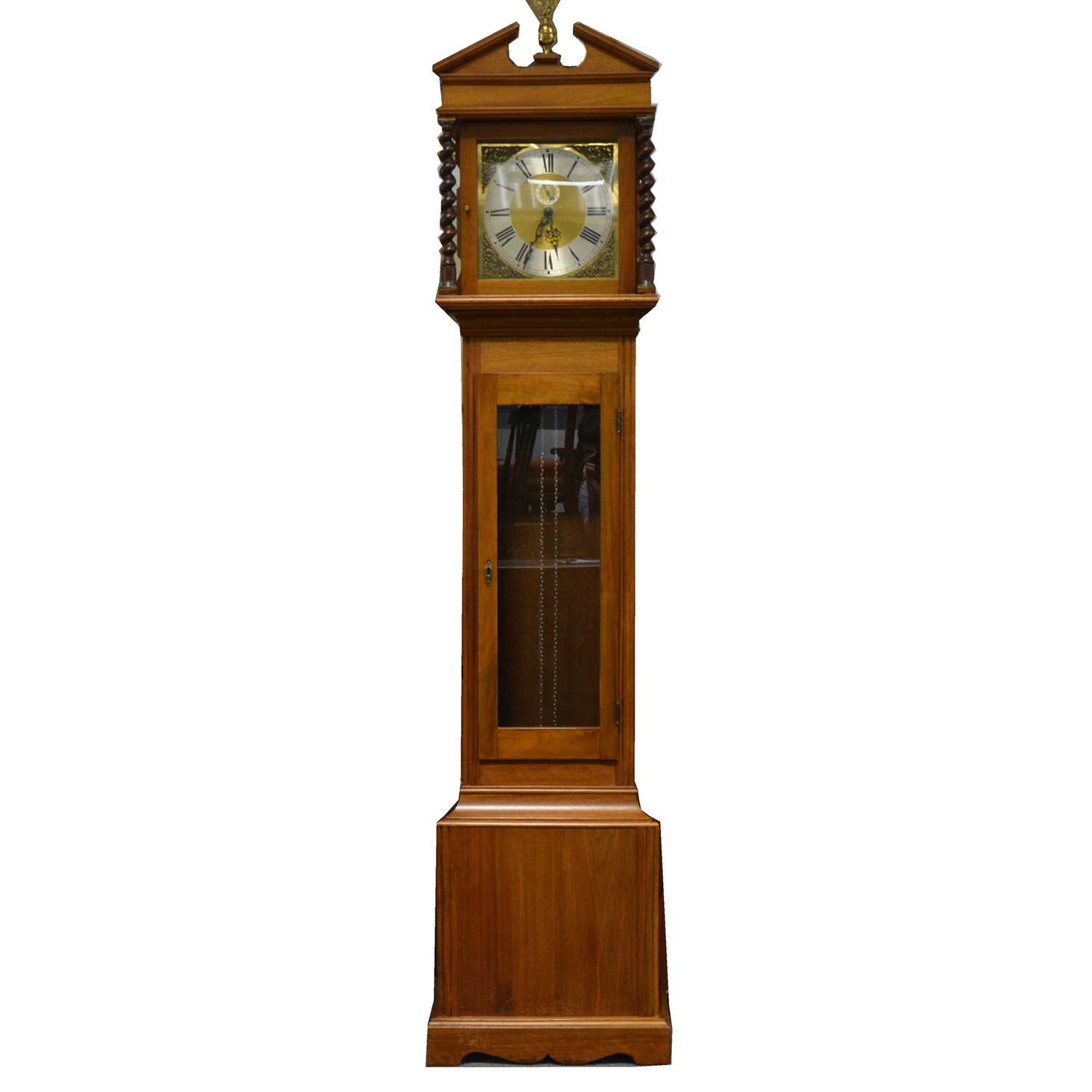 Lot 156 - A modern grandmother clock