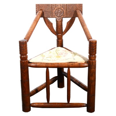 Lot 173 - An oak Turner's chair