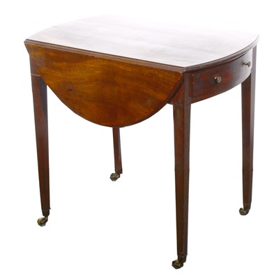Lot 68 - A Victorian mahogany Pembroke table