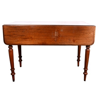 Lot 585 - A Victorian mahogany Pembroke table