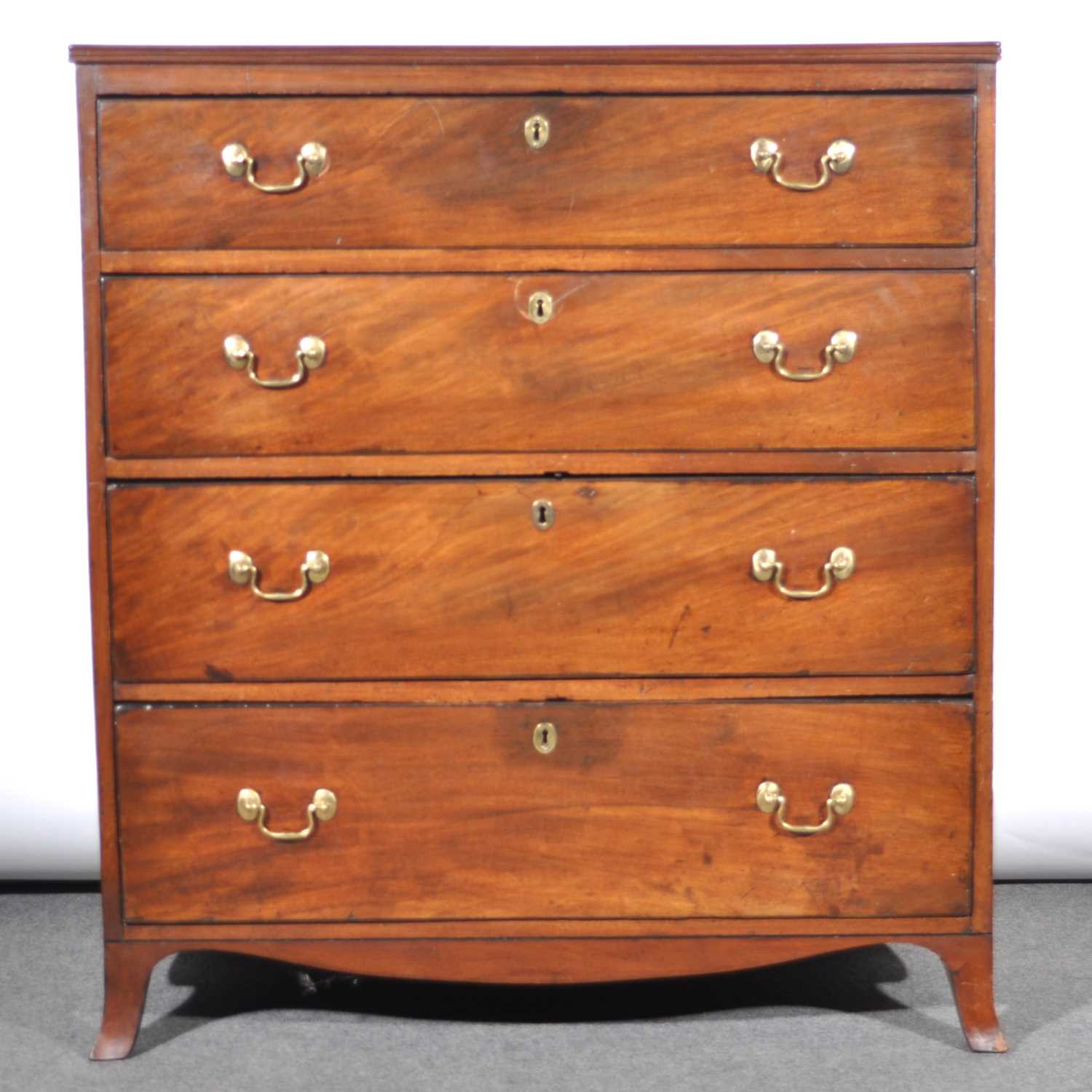 Lot 478 - A mahogany chest of drawers