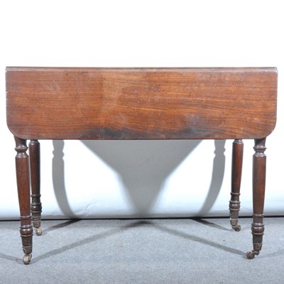 Lot 545 - A Victorian mahogany Pembroke table