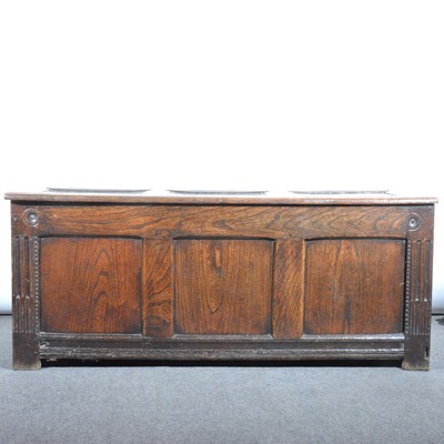 Lot 618 - A joined oak coffer, 18th Century