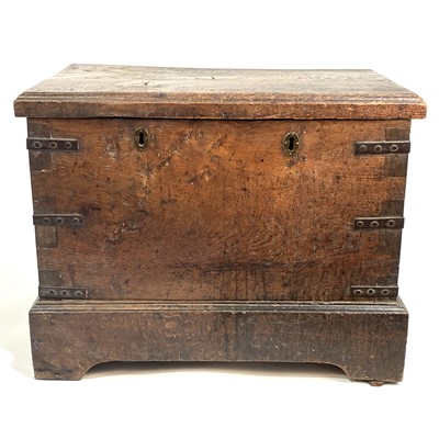 Lot 273 - An 'estate made' heavy oak chest