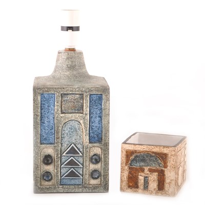 Lot 633 - A pottery lamp base and a cuboid vase by Troika