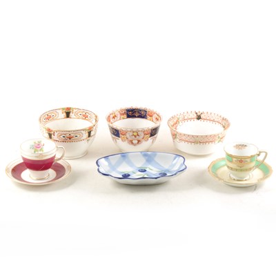 Lot 63 - A collection of trios and other teaware