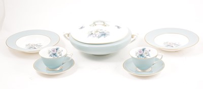 Lot 167 - A Worcester "Woodland" pattern table service and part teaset.