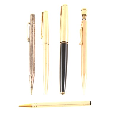 Lot 407 - Five pens/pencils, a 9 carat gold Yard-o-Led pencil