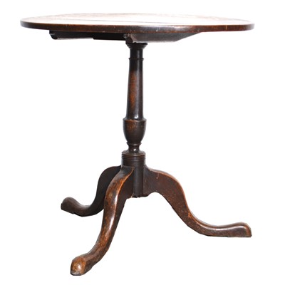 Lot 451 - Victorian oak tripod table