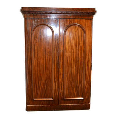 Lot 611 - A Victorian wardrobe