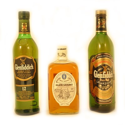 Lot 345 - Glenfiddich Special Old Reserve Pure Malt Whisky, and 12 years old single malt; and Glen Grant 8 years old, single malt