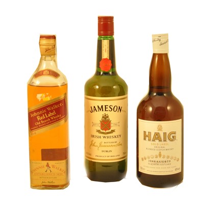 Lot 140 - Assorted blended Scotch and Irish whisky