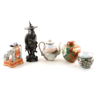 Lot 119 - A collection of Oriental wares