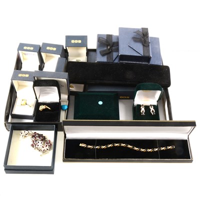 Lot 318A - A collection of Shipton & Co and similar jewellery - all boxed.