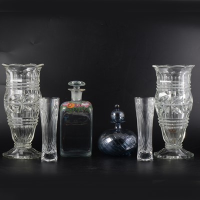 Lot 38 - Two boxes of crystal glassware, including 16 boxed vases