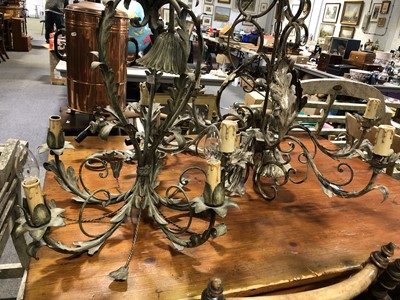 Lot 649 - A modern Italian painted metal six light chandelier