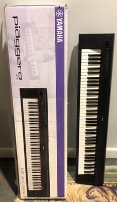 Lot 515 - Yamaha Piaggero NP-31 electric keyboard