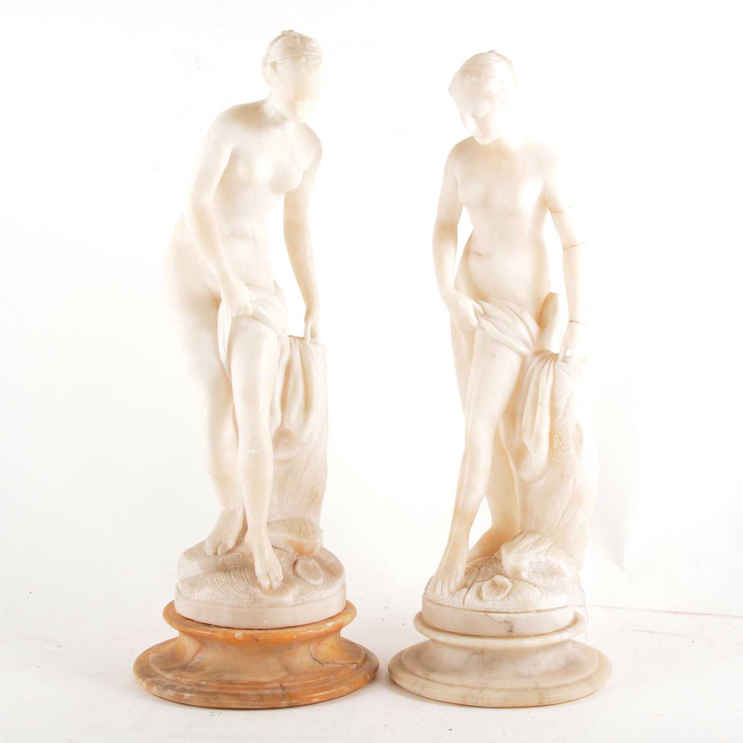 Lot 113 - Two alabaster figures, after the Antiques