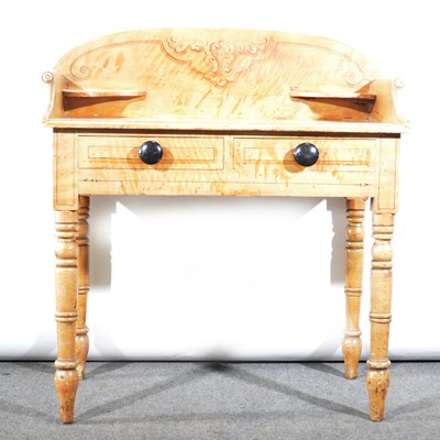 Lot 472 - Victorian painted pine washstand.