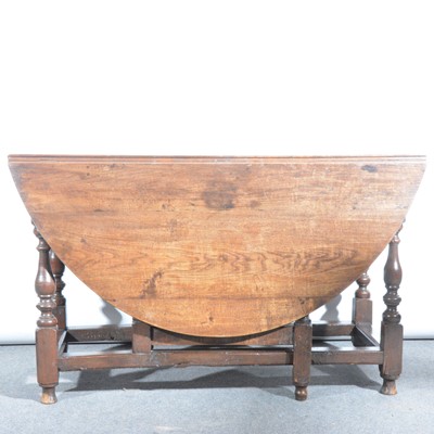 Lot 554 - Joined oak gateleg table