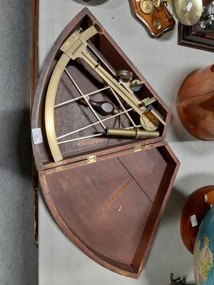 Lot 246 - A brass octant, Dolland, London