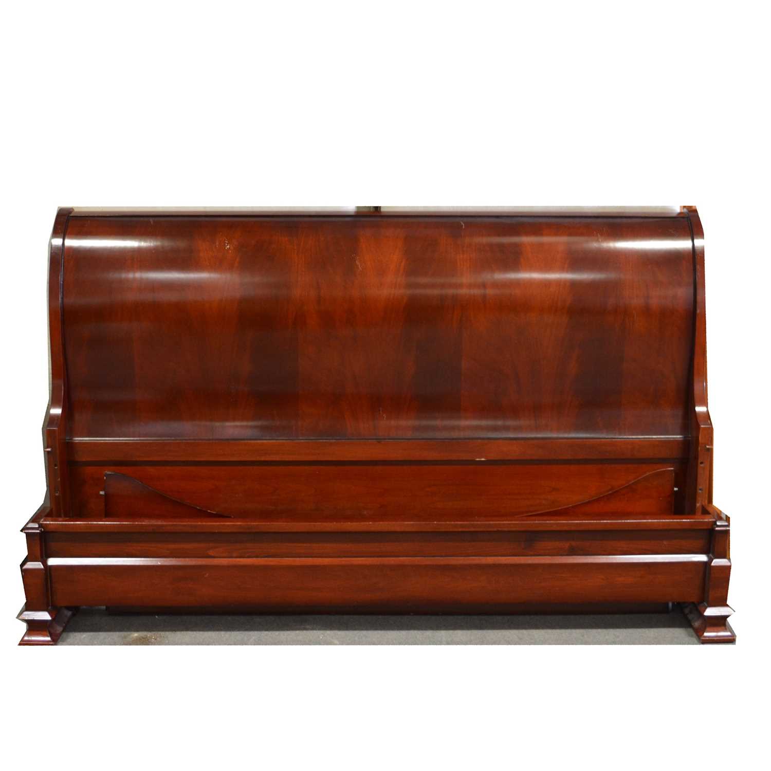 Emperor deals sleigh bed