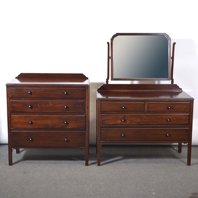 Lot 528 - Edwardian mahogany dressing table and chest of drawers