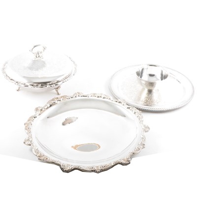 Lot 266 - A quantity of silver-plated tableware, entree dishes, serving dishes with pyrex ware, hors d'ouvre dish