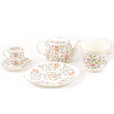 Lot 14 - A collection of Minton Haddon Hall pattern china.
