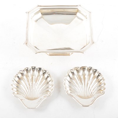 Lot 344 - Pair of Edwardian silver scallop shape butter dishes