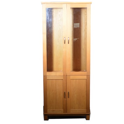 Lot 543 - Modern oak display cabinet