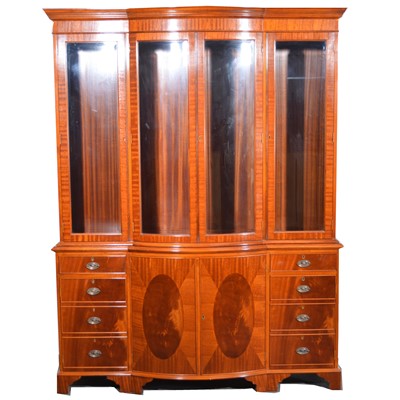 Lot 519 - Reproduction mahogany bowfront display cabinet