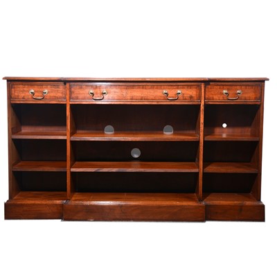 Lot 530 - Reproduction mahogany breakfront open bookcase