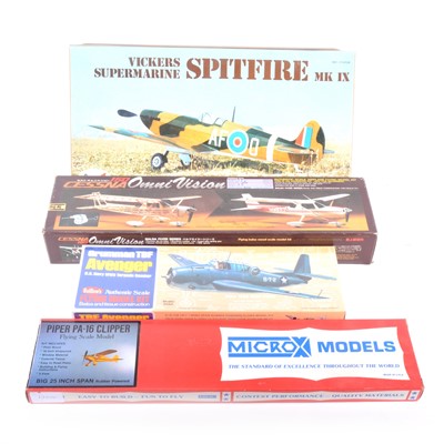 Lot 279 - 4 x Scale kits SPITFIRE, CESSNA 150, PIPER...