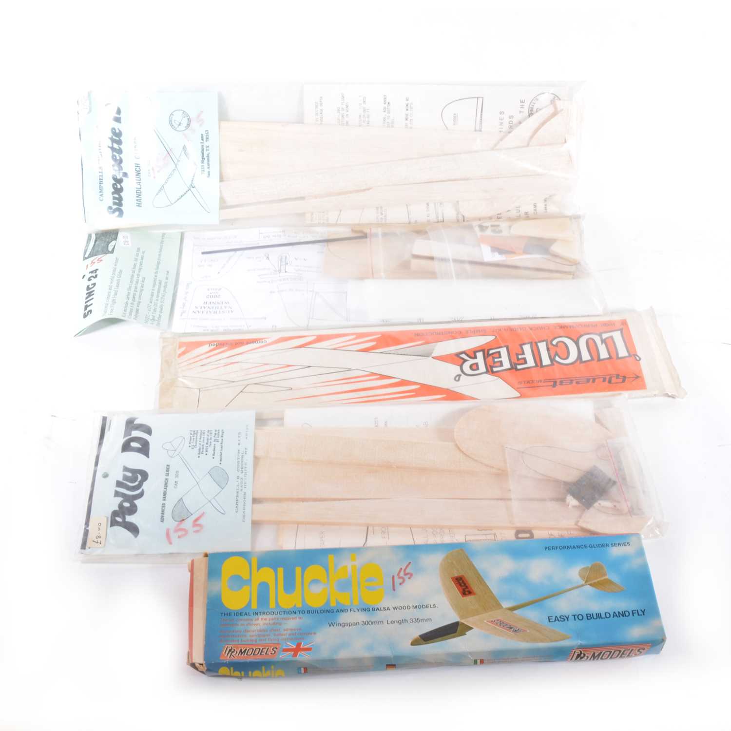 Lot 304 - 5 x Hand Launch glider kits.