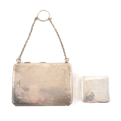 Lot 364 - An Edwardian silver purse