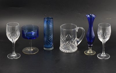 Lot 90 - Collection of glassware