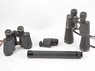 Lot 214 - Binoculars and a telescope