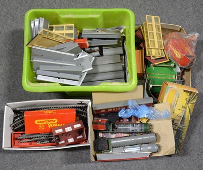 Lot 20 - OO gauge model railway; a collection of mostly Tri-ang and others, including locomotives, rolling stock, accessories, buildings and track.
