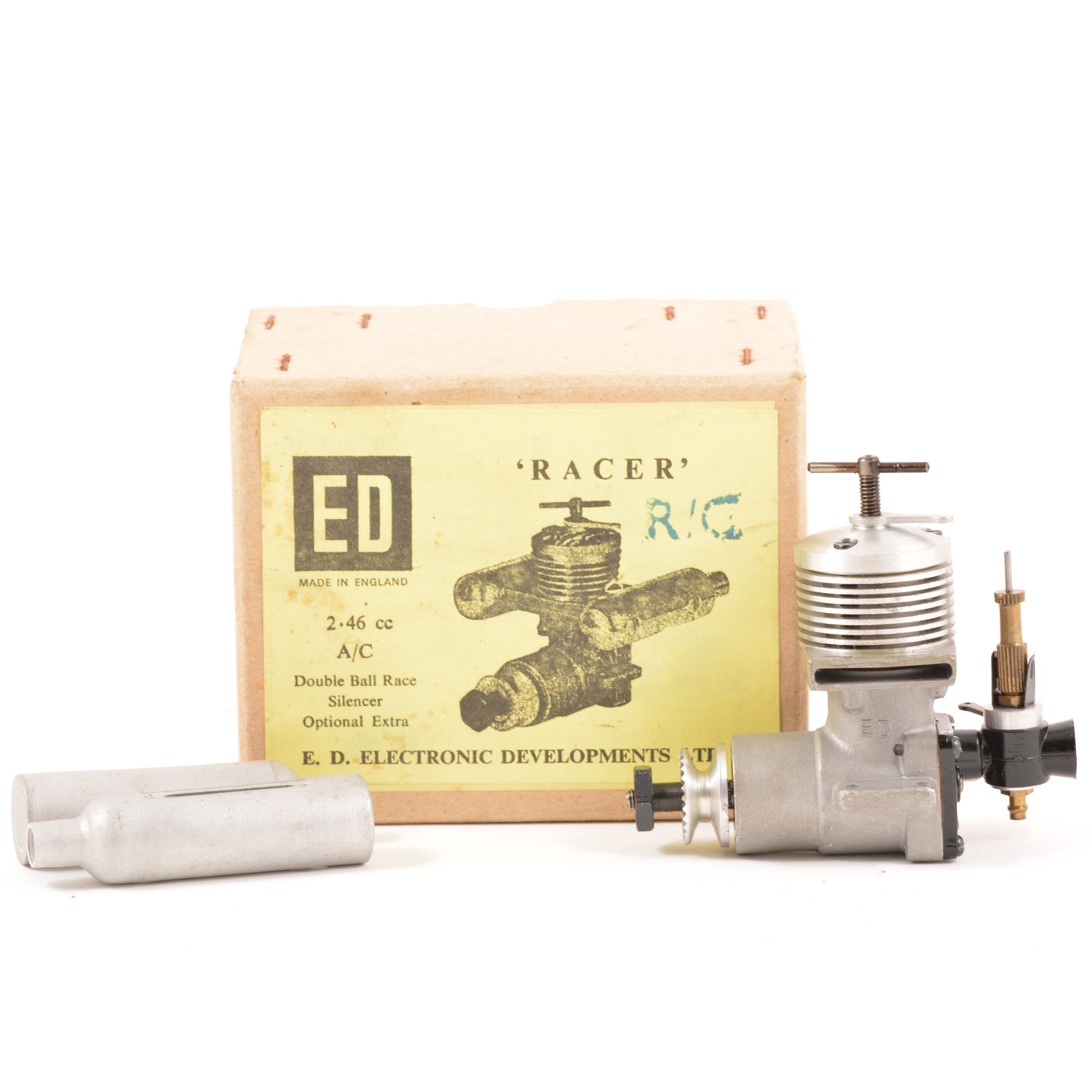 Lot 33 - ED RACER 2.46cc R/C diesel with Silencers