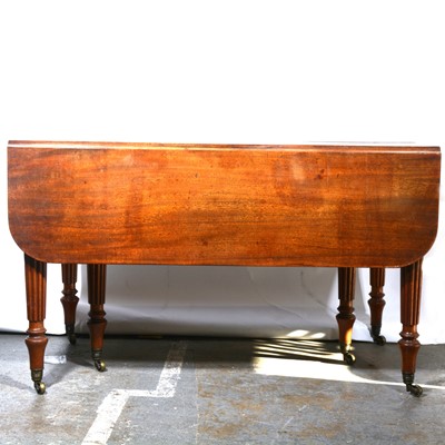 Lot 488 - Victorian mahogany concertina extending dining table