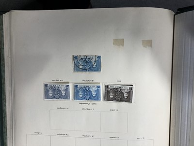 Lot 179 - New Age Stamp Albums