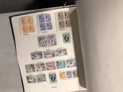 Lot 179 - New Age Stamp Albums