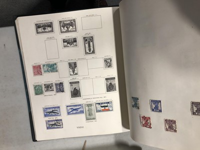 Lot 179 - New Age Stamp Albums