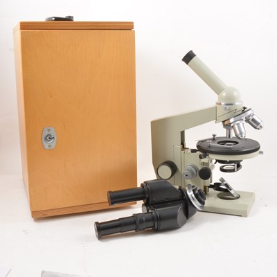 Lot 255 - Zenith Biolam 70 Nomo biological microscope, cased