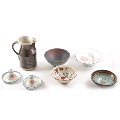 Lot 46 - A small collection of studio ceramics