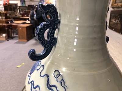 Lot 52 - A large floor standing Chinese blue and white vase.
