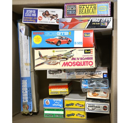 Lot 208 - Plastic model kits; sixteen including Revell Ferrari 308GTB