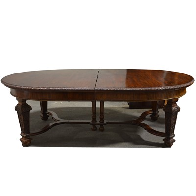 Lot 516 - Late Victorian walnut dining table