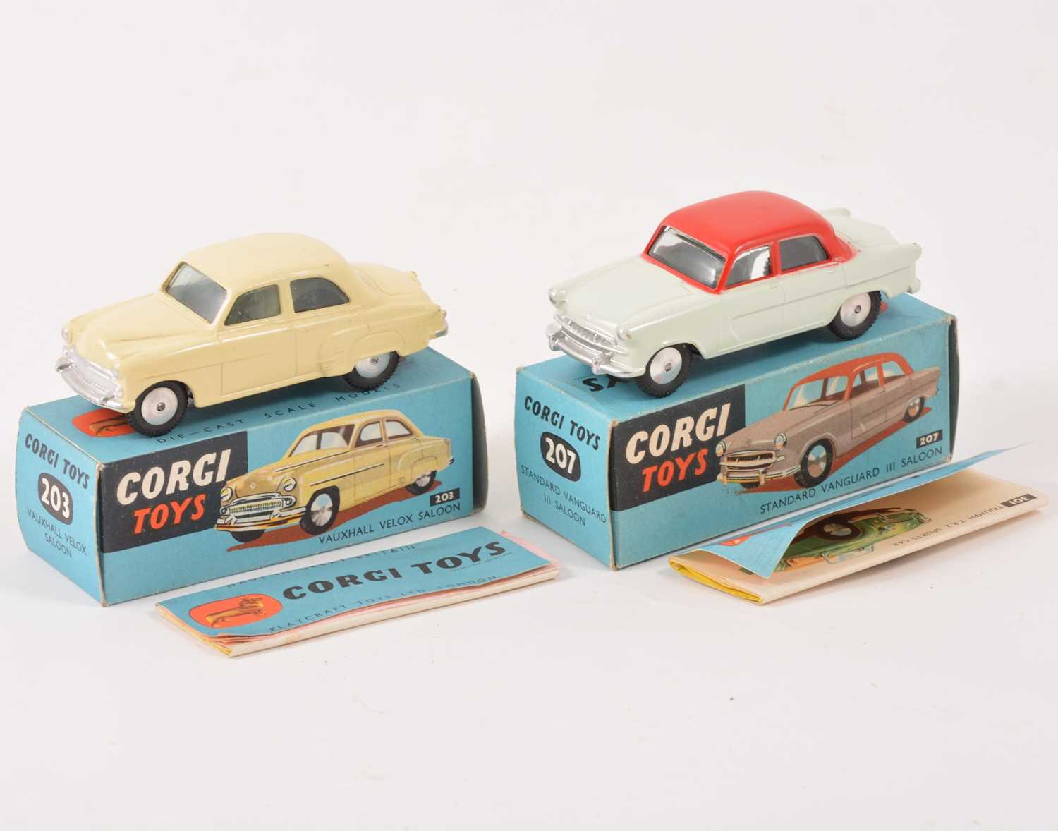 Corgi Toys 203 – Vauxhall Velox Saloon 1/43 – Jaune Pâle, état Proche Neuf, Boîte